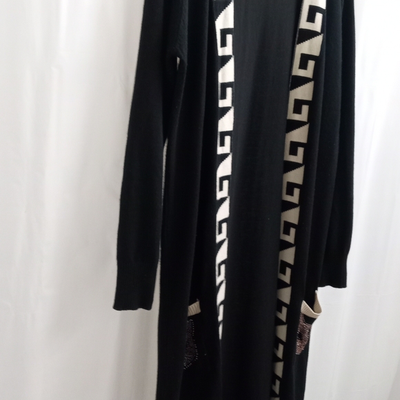 Cap Greek Key Pattern Duster- Size S-M - Picture 11 of 12